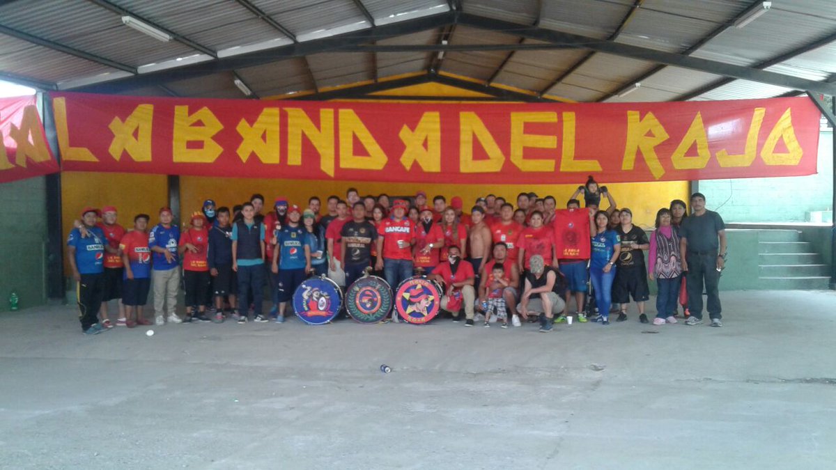 Adicts_oficial's tweet photo. Hoy en nuestra previa pura Cumbia villera, Cerveza y un buen asado somos La Famosa Banda Del Rojo
#LBDR #ADIC77OS https://t.co/z282Ytzc0y