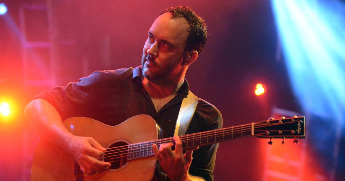 DMBaHOLIC's tweet photo. "Love I'll see you,
Just for this evening,
Let's strip down, trip out at this,
One evening's love starts with a kiss..." ✨ #Dmb https://t.co/HQmZqNOgeK