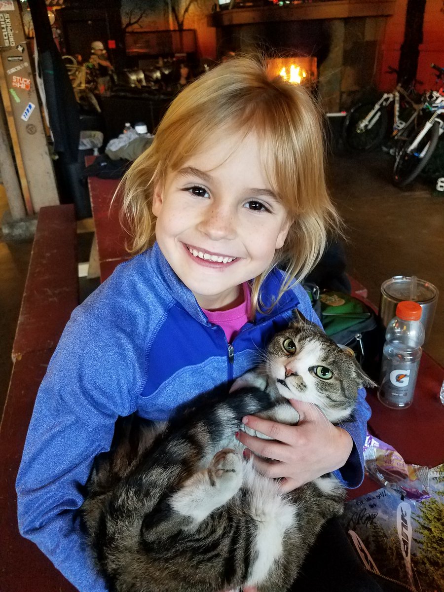 DillenShelley's tweet photo. What better way to end the Thanksgiving holiday weekend, then spending the day at Ray's MTB #raysmtb #squizzar #cle https://t.co/PTinRJrhjr