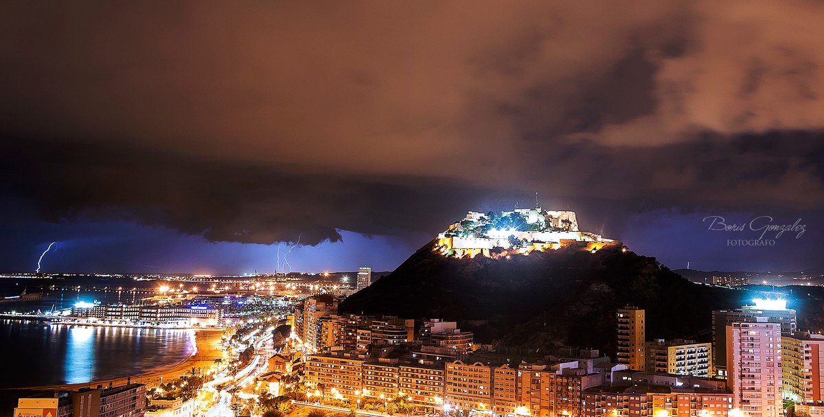 MeteOrihuela tweet media