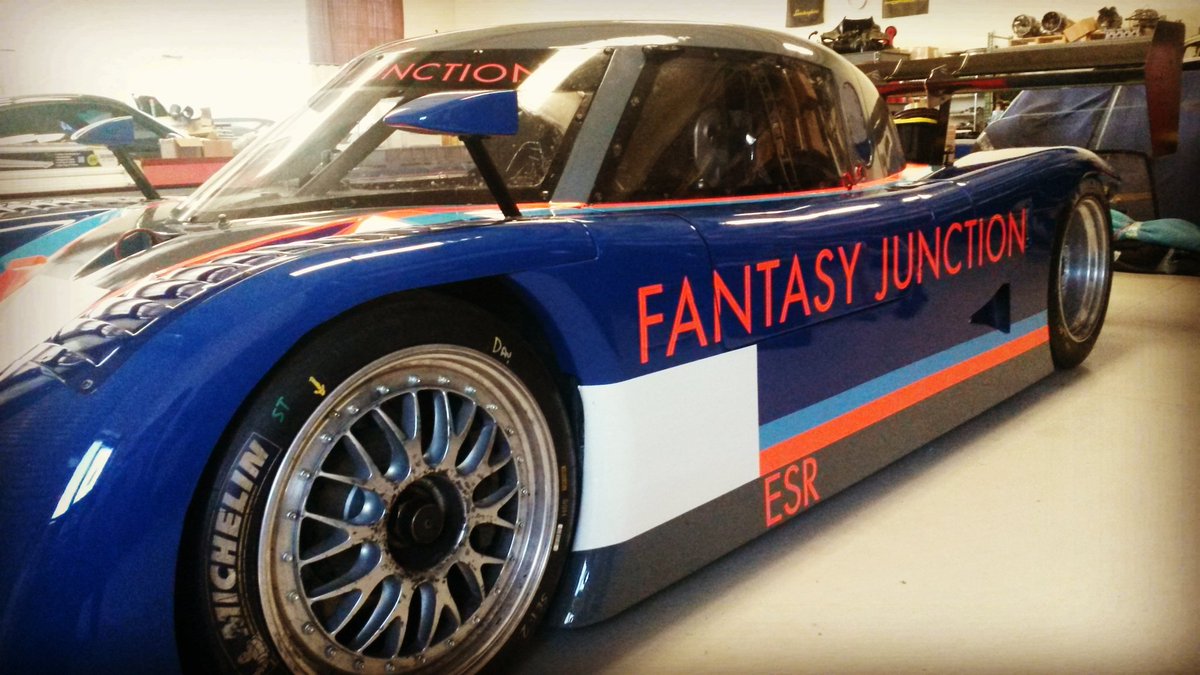 miglioremotors's tweet photo. 6 more days till the longest endurance race in North America begins. #25hoursofThunderhill #fantasyjunction #25hour https://t.co/6YXLO8KBO9