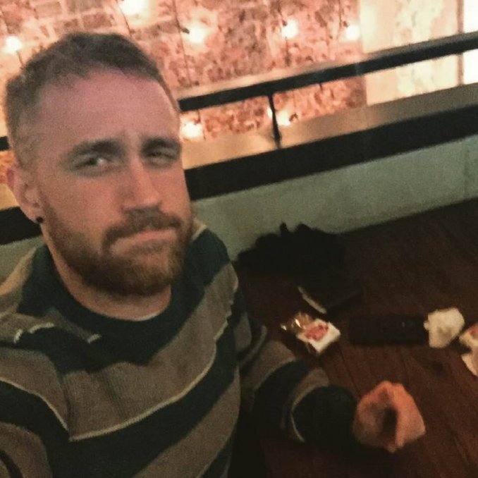 C5N's tweet photo. Buscan a un argentino en Brasil: salió a bailar con sus amigos y desapareció https://t.co/4R1z6bzqOo https://t.co/r9wP8jPvrz