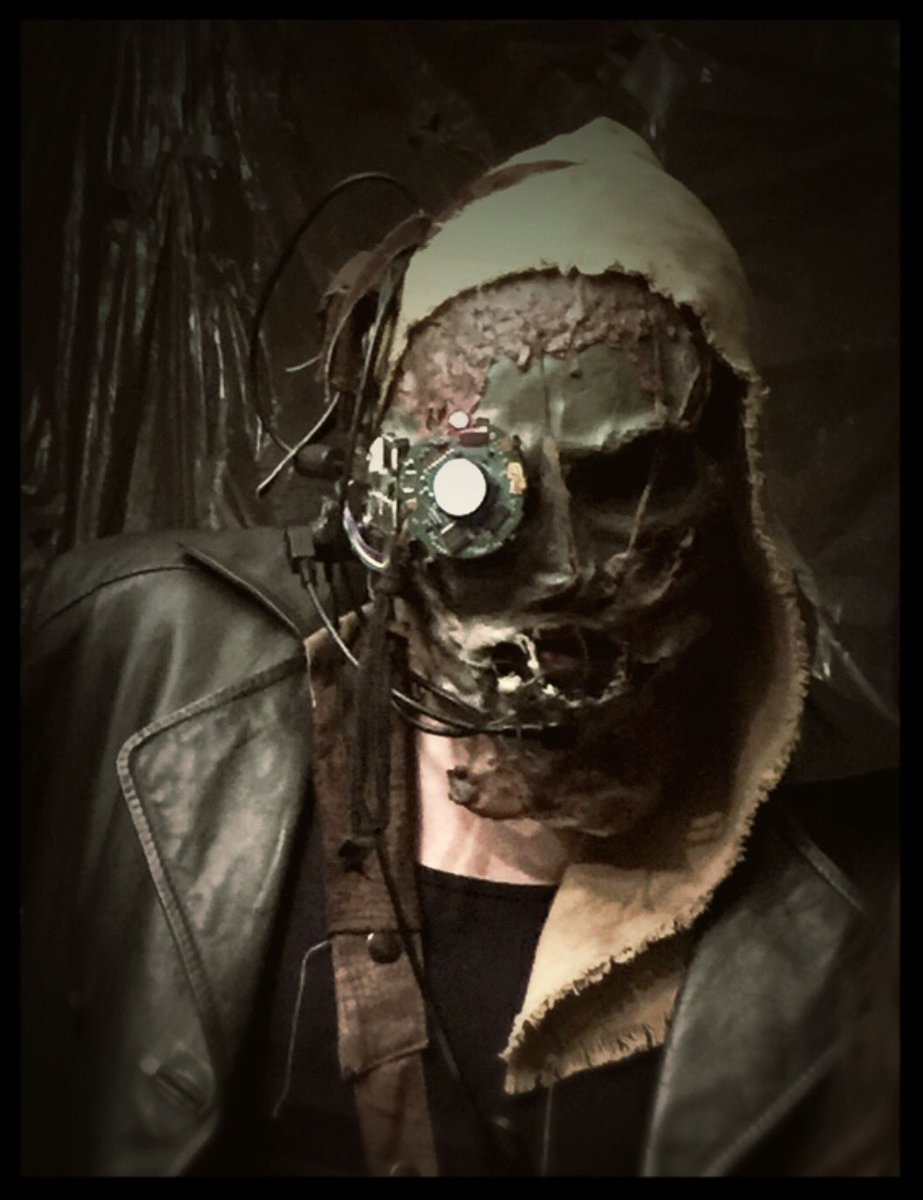 Quién se va a atrever a jugar con nosotros hoy??? A partir de las 7 <a href="/ElJuegoTC/">El Juego</a> en <a href="/TeatroEnCorto/">Teatro En Corto</a> #Nápoles