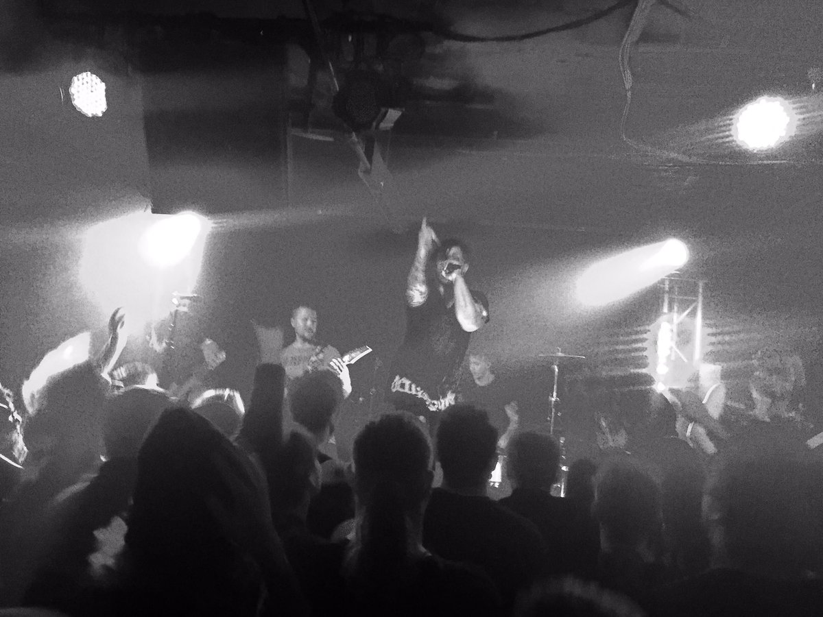 davedarkofx's tweet photo. Sickest band @EskimoCallboy check em out!! #Dubstep #metal #gods https://t.co/hA2LM7Qsim