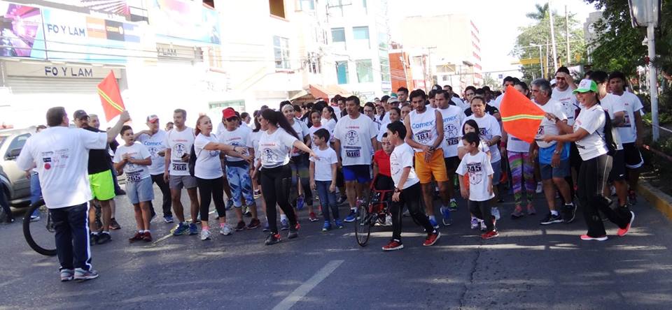 PRTransformando's tweet photo. Y así empezó esta aventura de color  🔶🔷🔵🔴

#TheColorRace https://t.co/Bl0HU3NJpT