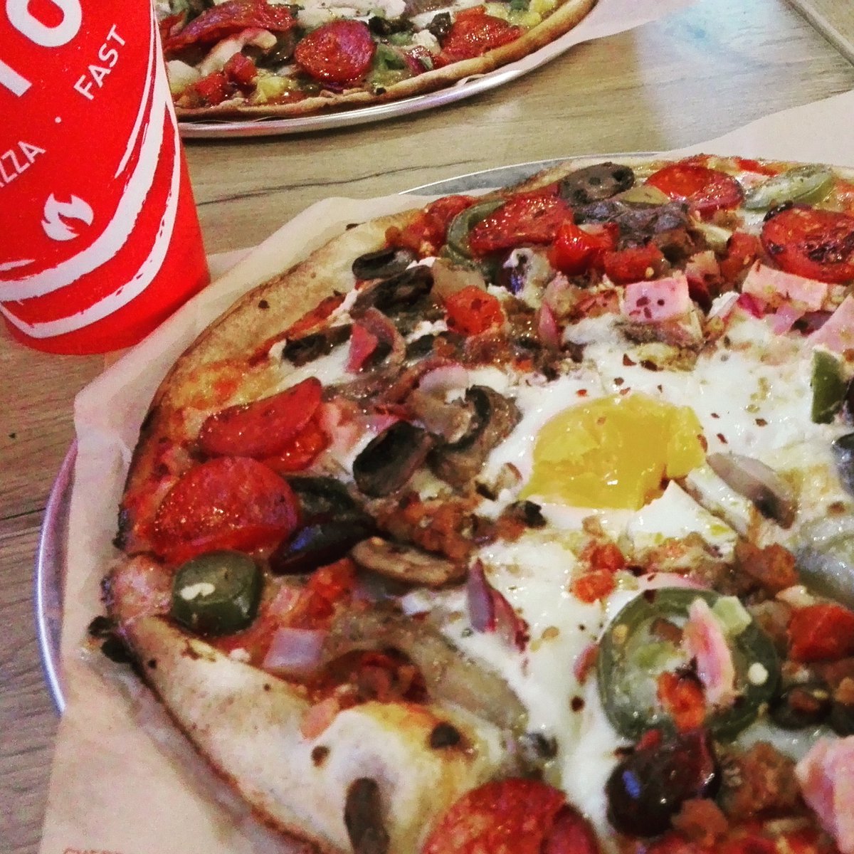 TemporaryCarpet's tweet photo. Its quickly becoming my favourite Pizza Emporium is @PizzaStormUK. There again today with @LisaMar63099905. #pizza #PizzaIsPower #GiveItATry https://t.co/Uz31r3egwi