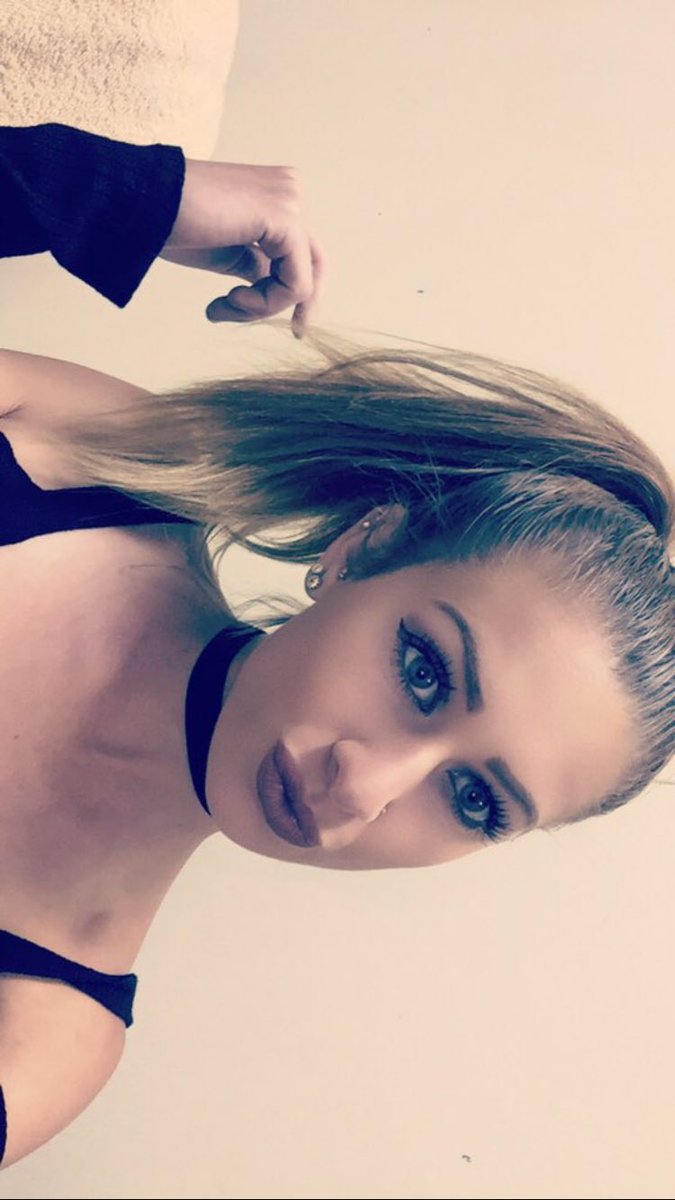 BaddiesVibe's tweet photo. She's pretty😻💗 @summerbarkan 
IG:Summerbarkan https://t.co/cX0tFGV1Kh