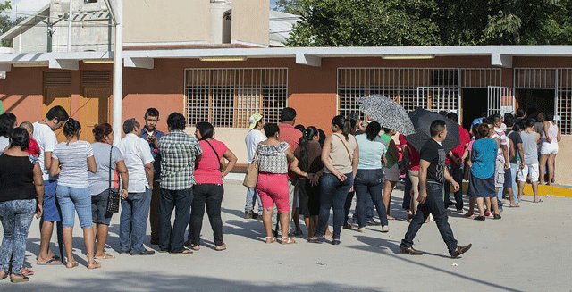 #PuertoMorelos
Transcurre en tranquilidad la elección de delegado en #LeonaVicario 
bit.ly/2gMZ5UD