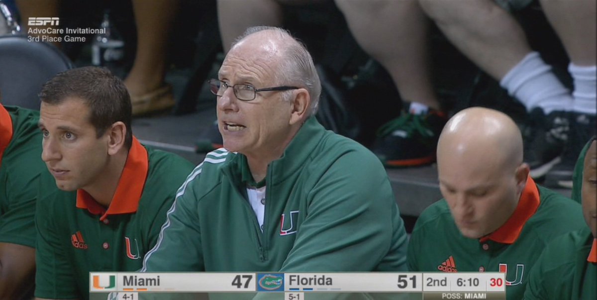 The Gators beat the Canes in hoops... bit.ly/2glBGpF?utm_me… https://t.co/Nt4EwrQyM4