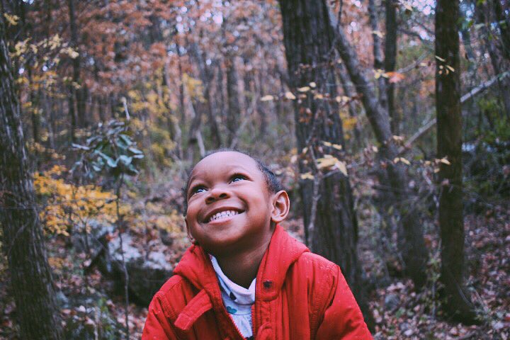 hisnametoolong's tweet photo. Told my little cousin she a black princess during our hike, these her reactions 💗🌲🍂

color photos > (@thebarringtondarius) https://t.co/bU6HAhS15k