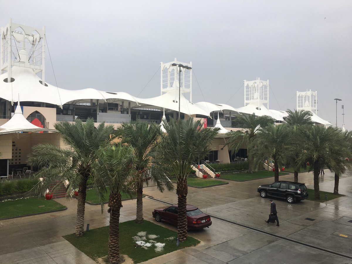 rwang0's tweet photo. MyPOV: here at @BAH_Int_Circuit @generalelectric @GE_Digital #geemea https://t.co/u37OnlS2tz