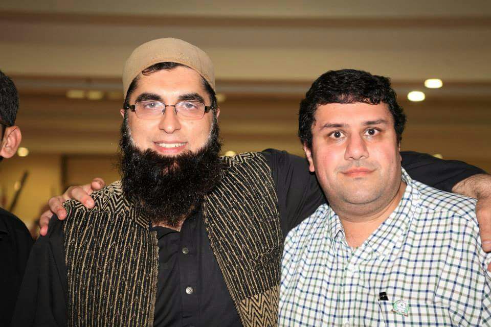 JunaidJamshedPK's tweet photo. Beautiful #memories with a beautiful #friend .
May Allah reward you in His highest esteem Naveed https://t.co/4AkUDFziUv