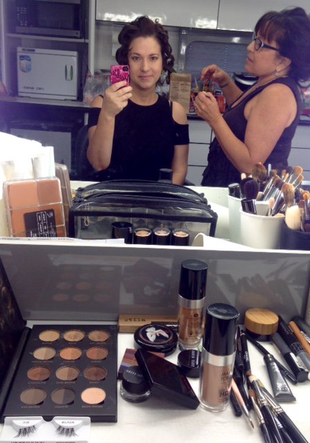 MySkinAffair's tweet photo. New Masters of Sex article to check out! Behind the scenes w/ our editor! @SHO_Masters #mastersofsex &amp; Beauty Faves!https://t.co/gzXB4Yhu75 https://t.co/Sjhnxhjbsz
