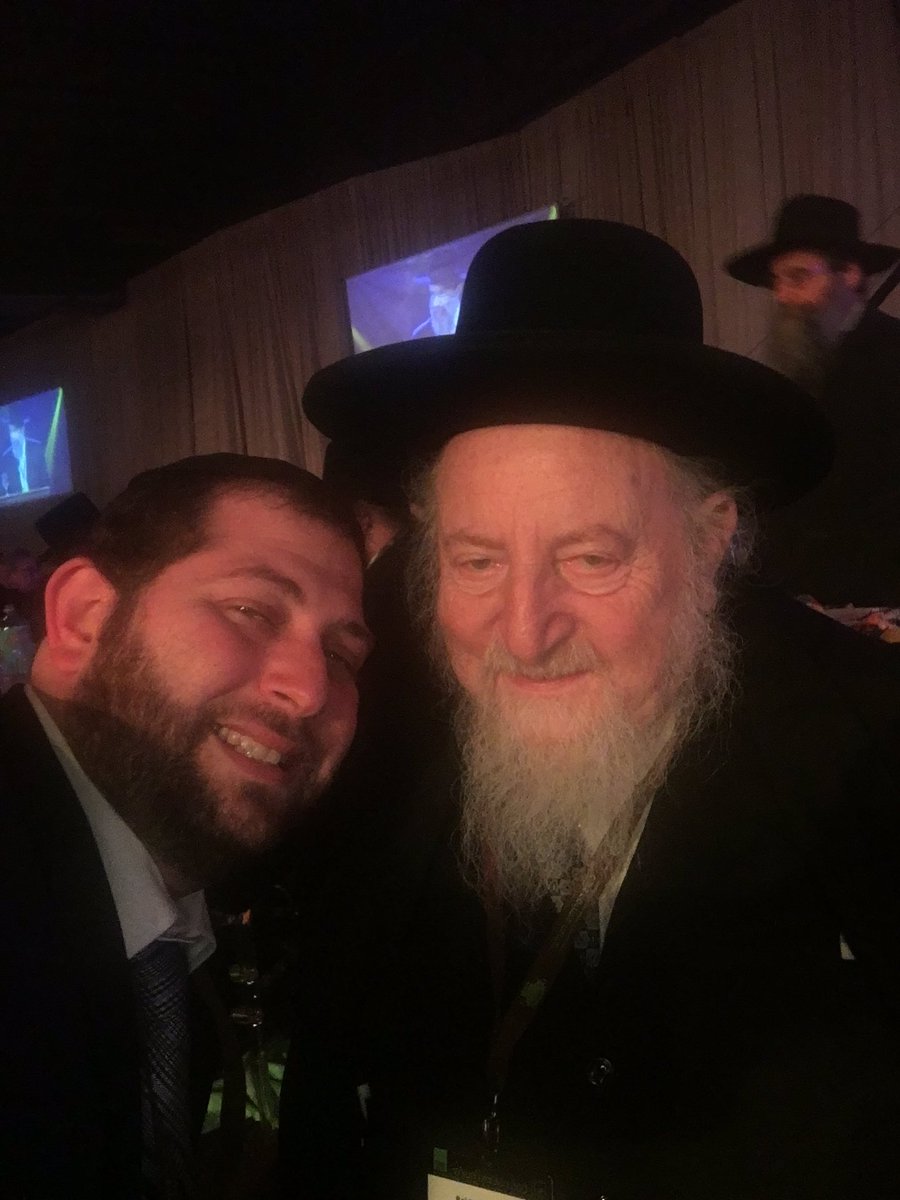 zgluck's tweet photo. An honor and privilege to be with my father my mentor #therealrabbigluck at #Kinnus2016 https://t.co/WMbYr7HgZi