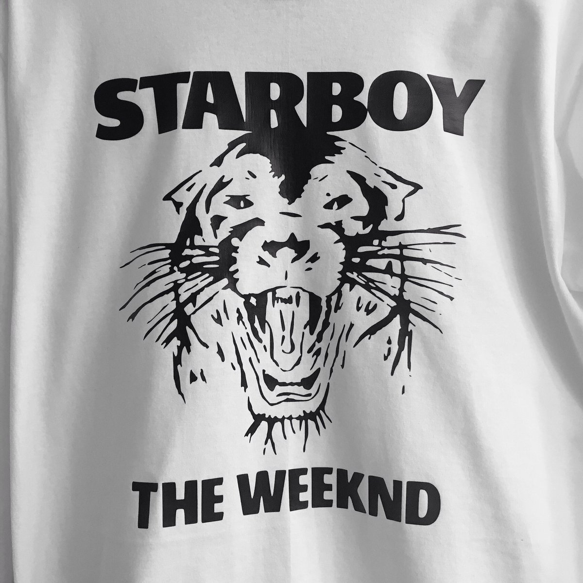 achillesbrand's tweet photo. STARBOY shirts &amp; long-sleeves available now 🔥 https://t.co/xuctTRYb4t