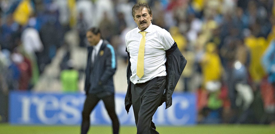 GarayPFNDR's tweet photo. Yo la neta quiero casarme usando una corbata como la de Ricardo La Volpe 👌
#AupaAme #ForcaAmerica https://t.co/8WQZ5Vp2As