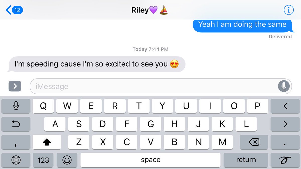 kelseyflicek's tweet photo. Favorite text today! #SeparationProblems https://t.co/7Dyxjyho1L