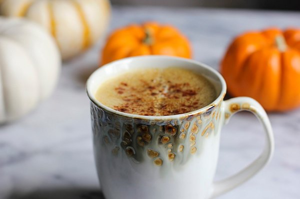Pumpkin Spice Latte projecteasygreen.com/2016/11/28/pum…
