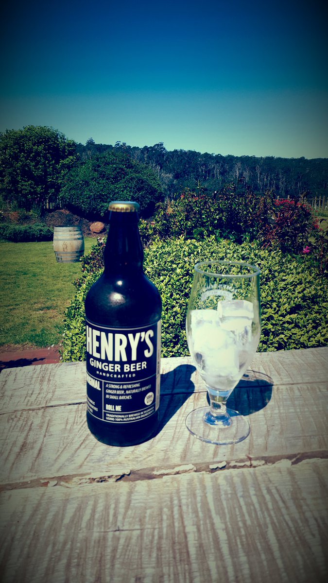 EcoMarine's tweet photo. Lovely weather and view for drinking wines and ginger beers, watching all the sprinklers do their job at @BayOfFiresWines @henrygingerbeer https://t.co/WnmxI9ktWE