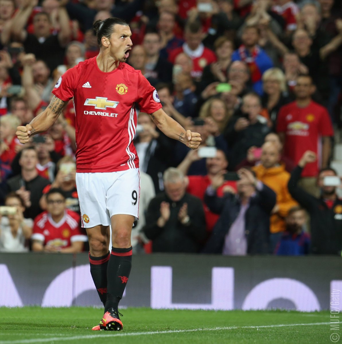 Manchester United tweet media