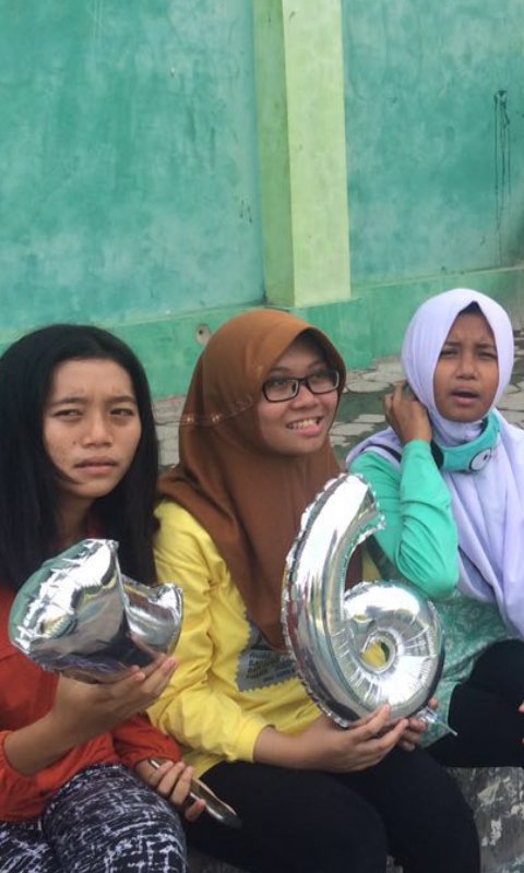 isnayefa's tweet photo. kalian tu kenapa?:( https://t.co/6boPwJpdh9
