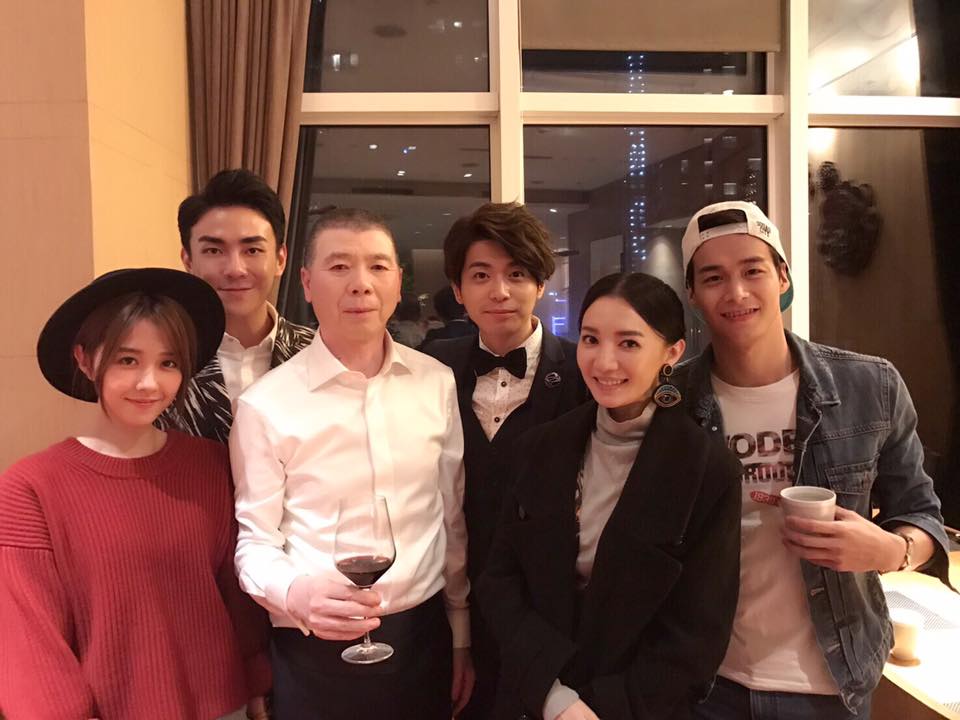 7crashtpe's tweet photo. #7CRASHroses #17SS #SketchZebra #suitBernard 
森竣 著 7CRASH roses 17SS黑白斑馬西裝出席 #金馬53 星光紅毯 #樓下的房客 https://t.co/bgXx2cTU9i