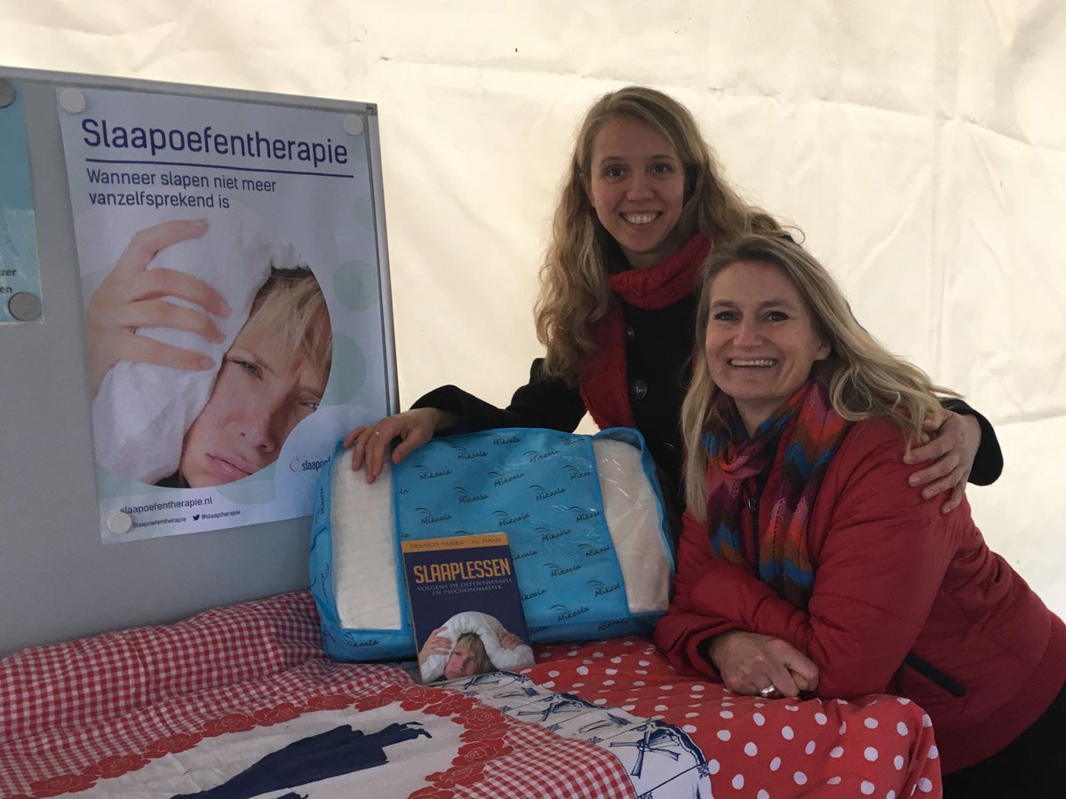 ligwijzer's tweet photo. #Slaaptherapeuten op Gezondheidsmarkt: verloten #Hi4+Body van #Ligwijzer. Heidi Visser &amp; Petra Gunnik leggen uit hoe je #goedslapen kunt! https://t.co/QhgtGUJiqk