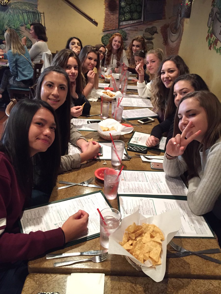 tinavdl31's tweet photo. Lunch  today at Cafe Coyote in Old Town. Going home tomorrow. Sad. https://t.co/G5cVcKxpte