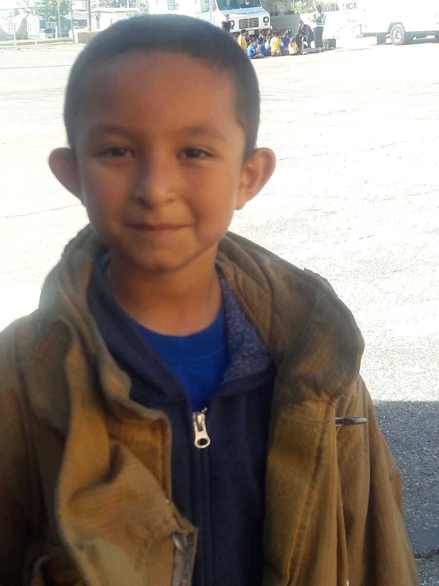 Hailey425Flores's tweet photo. Career Day at Rusk https://t.co/c4dThGhXna