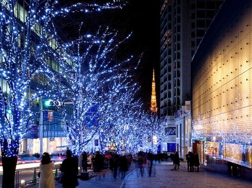 readjam_english's tweet photo. #Roppongihills and #midtown in #tokyo worth to see it. Its #illumination is pretty famous and beautiful. You can see only until #Chrisymas ! https://t.co/VH19WQEScJ