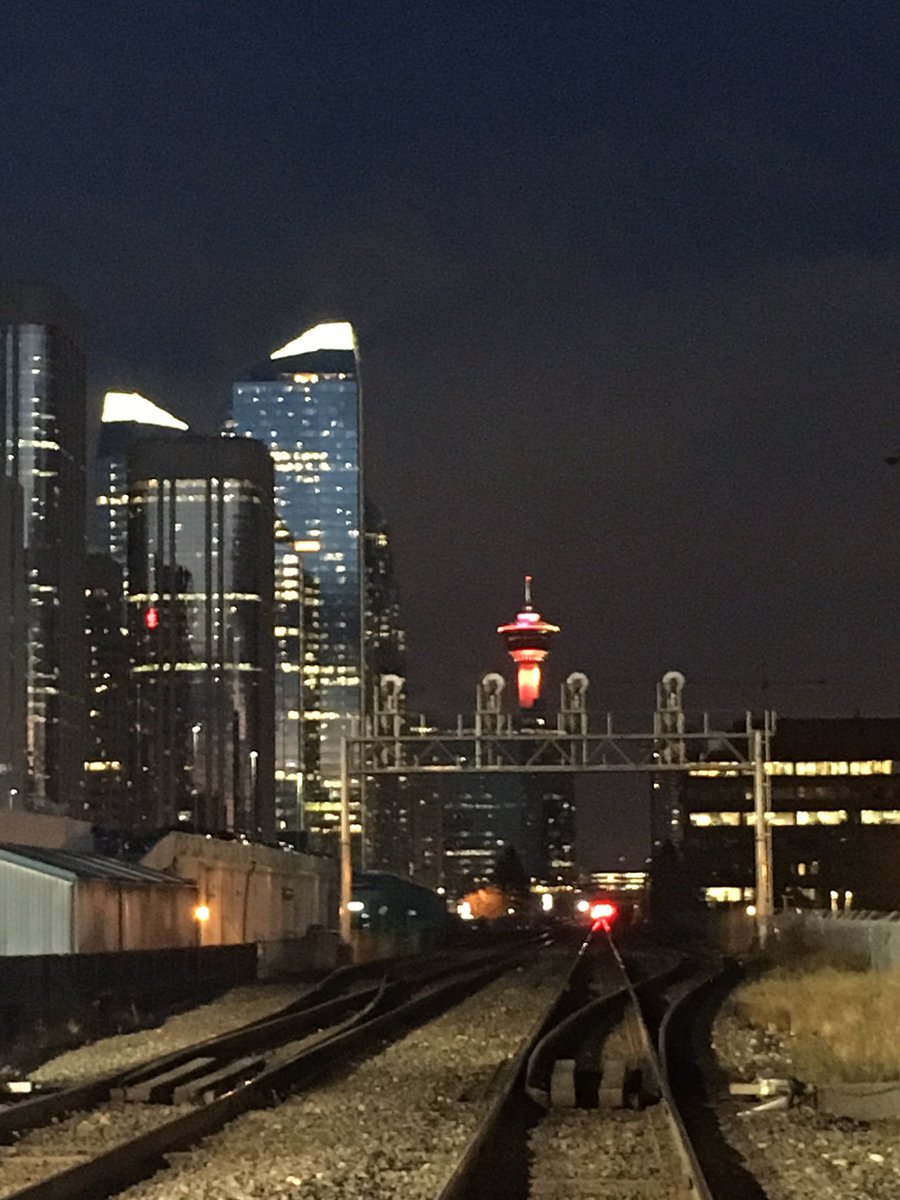 Hame1DM2020's tweet photo. "Happy New Week" I'm #grateful to @studiocprospect new followers and studio time in am #yyc #memorableweekends #gratitude https://t.co/QrK9S5qjvi