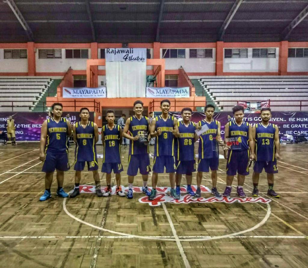 Selamat kepada Tim Basket FEB Putra menjadi juara 2 dalam ajang Rajawali Cup 2016!!! 👏👏👏