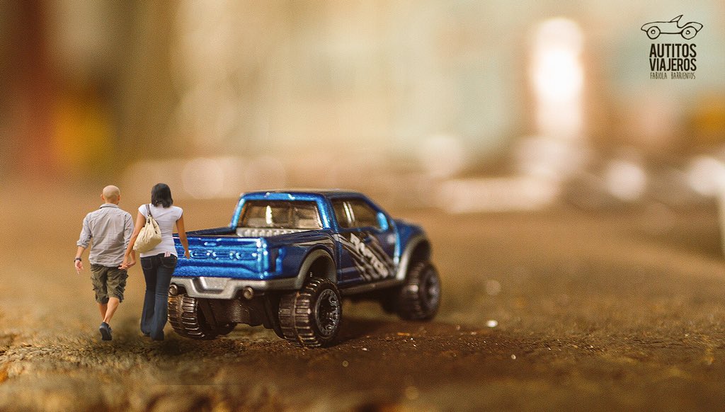 Ford F-150 Raptor Hot Wheels 1:64 <a href="/Hot_Wheels/">Hot Wheels</a> <a href="/TonySzuta/">Diecast Photography</a> @FordChile <a href="/AllStarKilgore/">All Star Ford</a> #fordchile #hotwheels #diecast