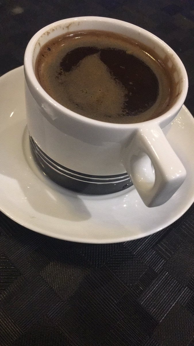 ajjj_00's tweet photo. #افضل_قهوه_بالنسبه_لك
  القهوه العربيه ويجي بعدها الفرنسيه 💗 https://t.co/BhlA35sXyM