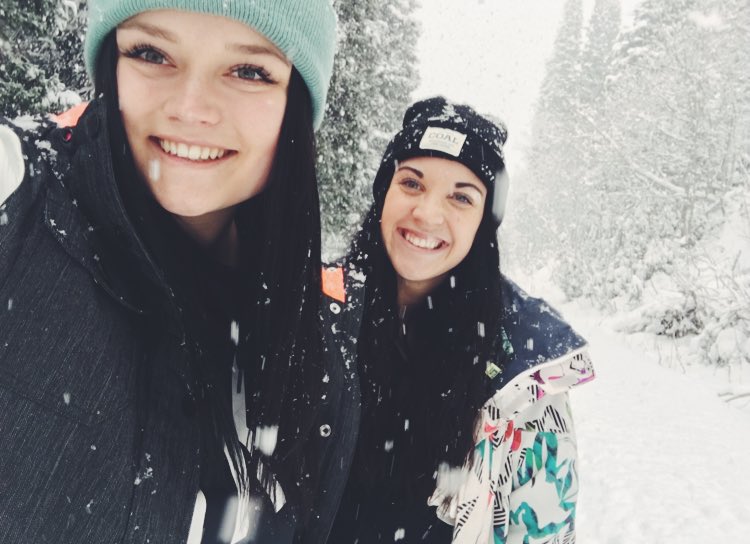 T_Gunnell's tweet photo. 😊❄️🌲❤️ https://t.co/LM3fik08PU