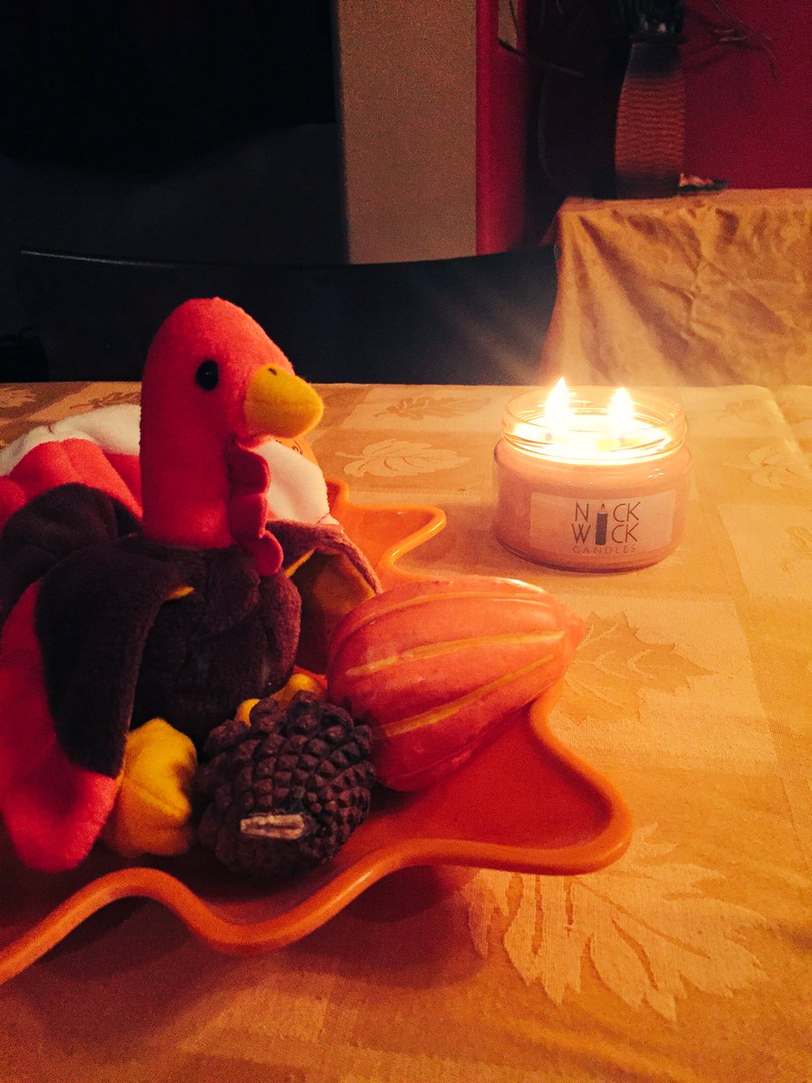 nickwickcandles's tweet photo. Hoping everyone had a great weekend. No better way to relax and recharge than with a Nick Wick Candle by your side https://t.co/buEUKtDbhZ