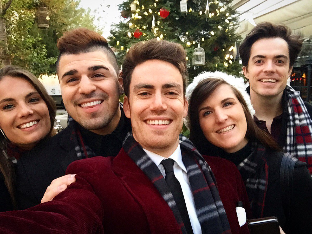 snowfallLA's tweet photo. Snowfall had a blast singing our very first gig at @WestfieldTOP! Please join us for our showcase on Thursday! https://t.co/0KPf5WTW2C https://t.co/ss5PcddQvE