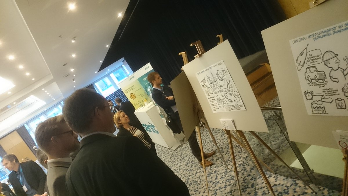 ScaleUp_360's tweet image. Es gibt die ersten Graphic Recordings der #agilePEP Vorträge im Ausstellungsraum zu bewundern! @AyeltKomus @matthiasmwolf @Endress_Hauser