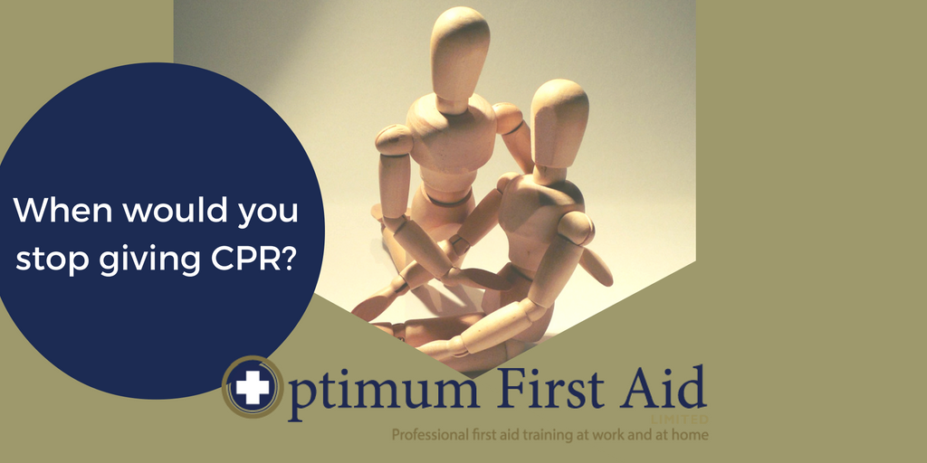 JulieOptimumFA's tweet image. There are only 3 instances in which you stop giving CPR  - Learn the answers #firstaidtoptips #MondayMotivation