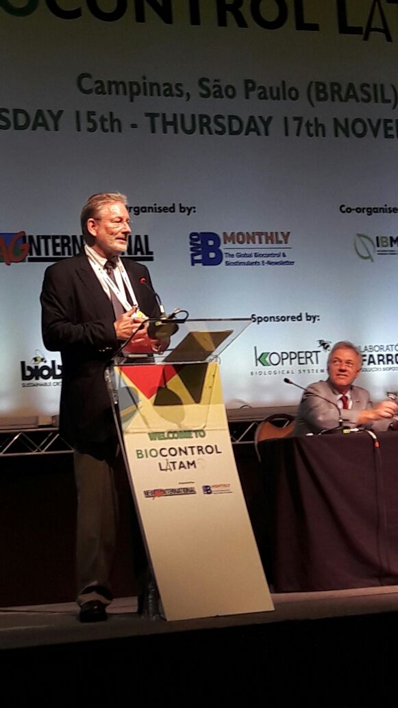 DunhamBill's tweet photo. Bill Dunham, partner, DunhamTrimmer, editor, 2BMonthly, presenting Global Biocontrol Market Overview at BIOCONTROL LATAM 2016. https://t.co/HqomEGzsCe