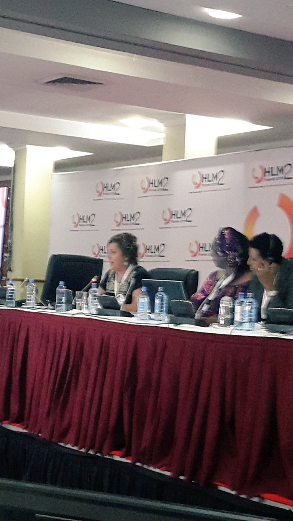 Maritagonzal1's tweet photo. #HLM2Nairobi @monicanovillo el ODS 5 coloca el desafío para que los Estados cumplan con el empoderamiento mujeres https://t.co/6ZDLTdsx5V
