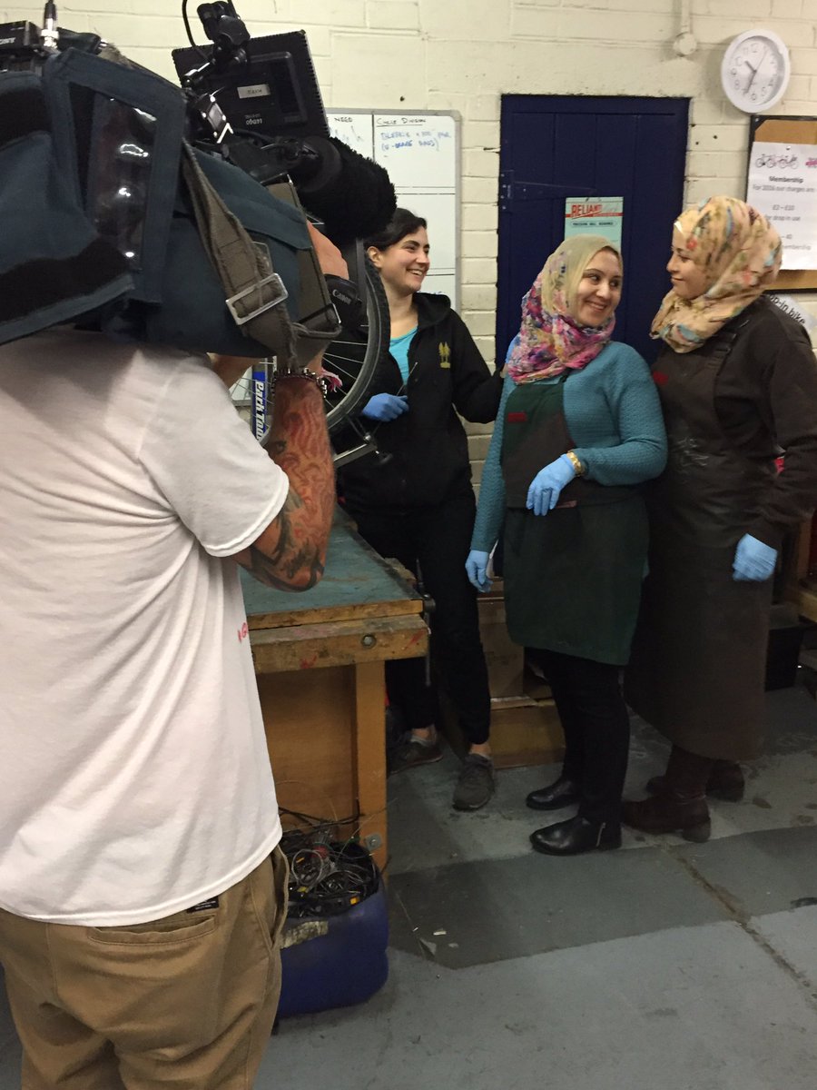 Filming with @elbyatto @LeedsBikeMill - training refugee women to fix up and ride bikes