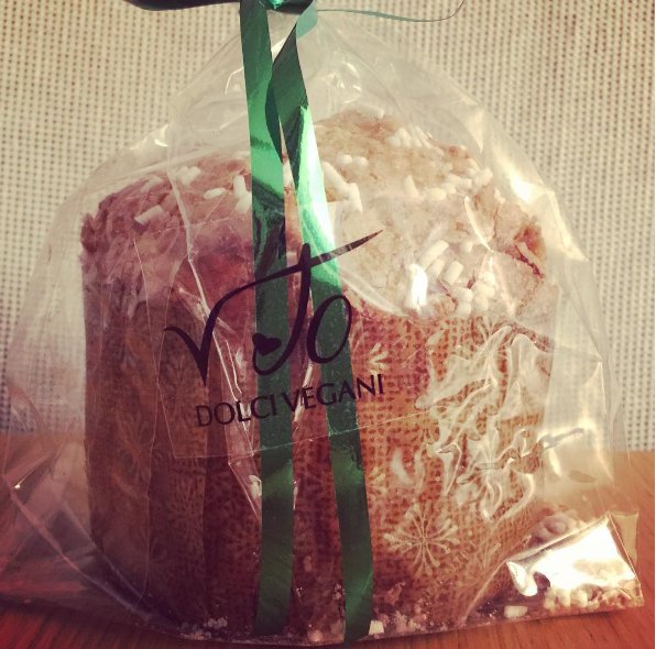 JoSquillo_'s tweet photo. #VJO : Il mio panettone #vegano 💚
#Vegan #vegetarian #Foodie #Food #Natale #Panettone #Milano #Christmas #josquillo #love https://t.co/01PB8tFkFW