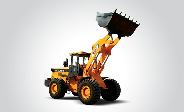 ieveco's tweet photo. We serve the #KSA region with state-of-the-art equipment of #HeavyDuty trucks and equipment. What do you need? https://t.co/MrAmDzpVlT https://t.co/D2FF9c0JMs