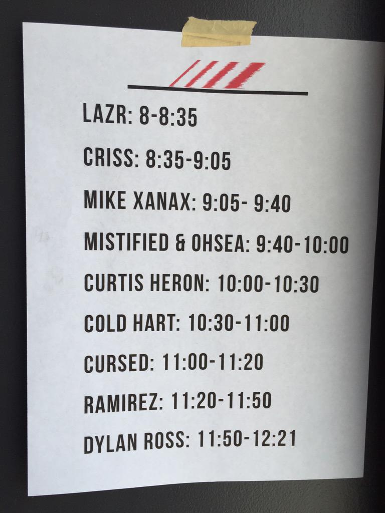 Coldh4rt's tweet photo. From My first show ever https://t.co/7f4tnVOZ5o