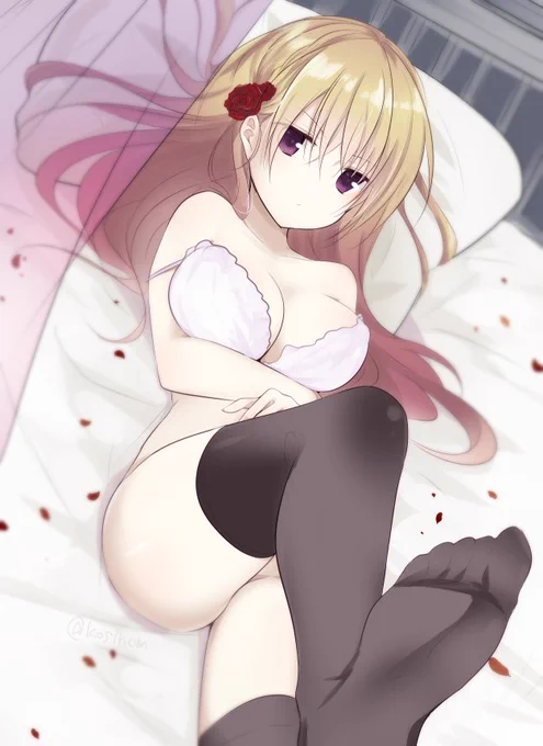 いいニーハイの日と聞いていてもたってもいられなくなったかららくがき #いいニーハイの日