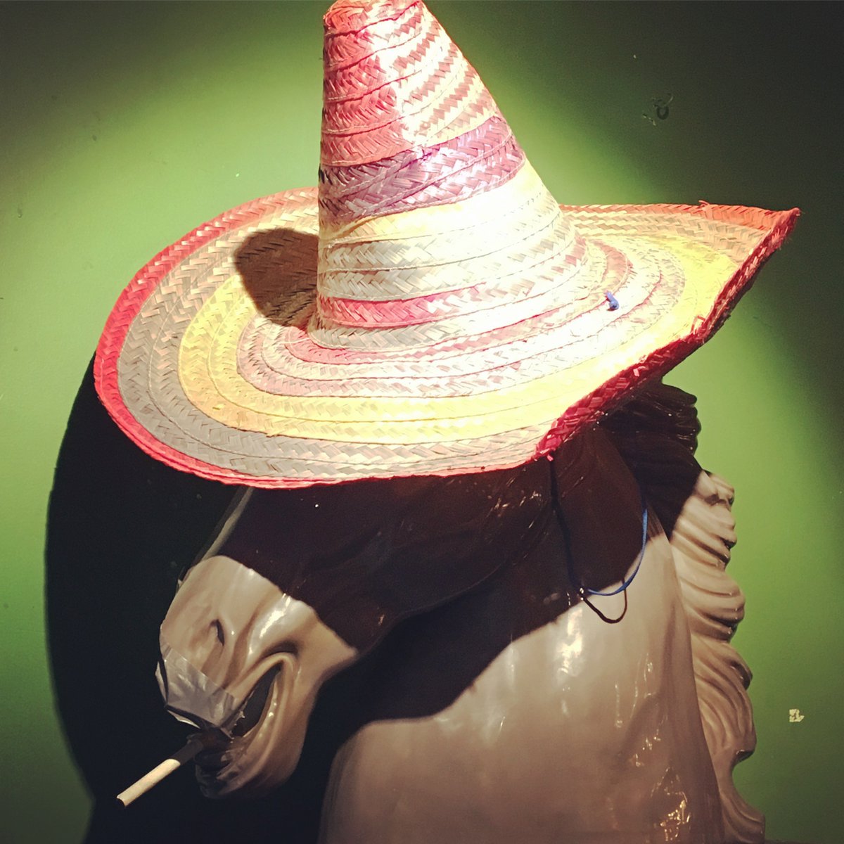 dreamchimney's tweet photo. Really cool new slow-mo mix this week from @2CV_musique https://t.co/wELThpeRCC https://t.co/rZxCS5gnzA
