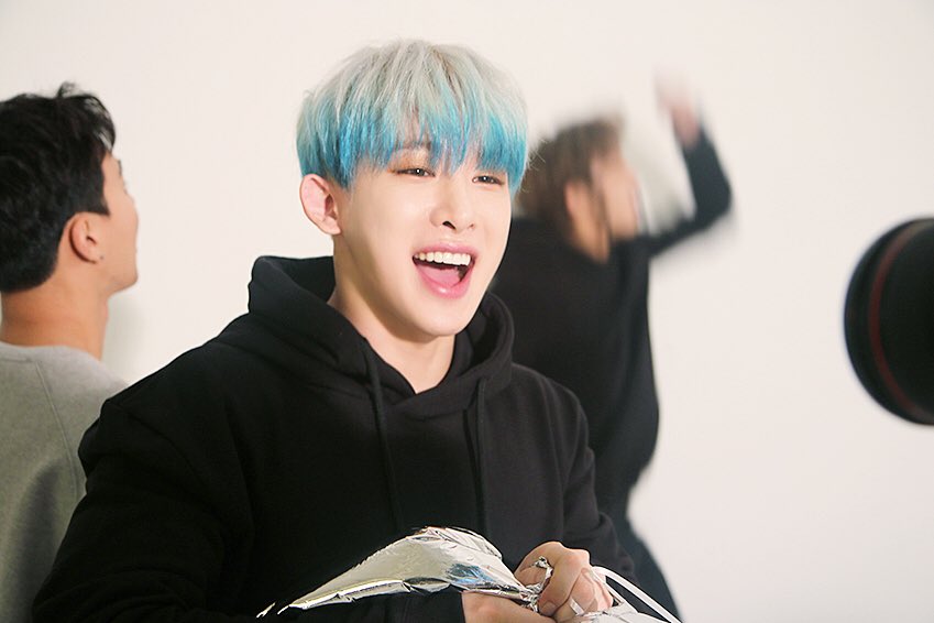 wonho_save's tweet photo. 잘생겨따 .. 잘생겼어요 ,, 😭 워노 최고 👍💞 https://t.co/RKMTHkPdNa