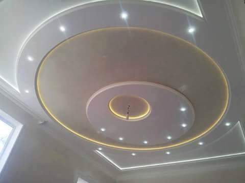 انا معلم الديكورات الجبس جوال رقم 0502019492 واتسف 0502019492 في الرياض