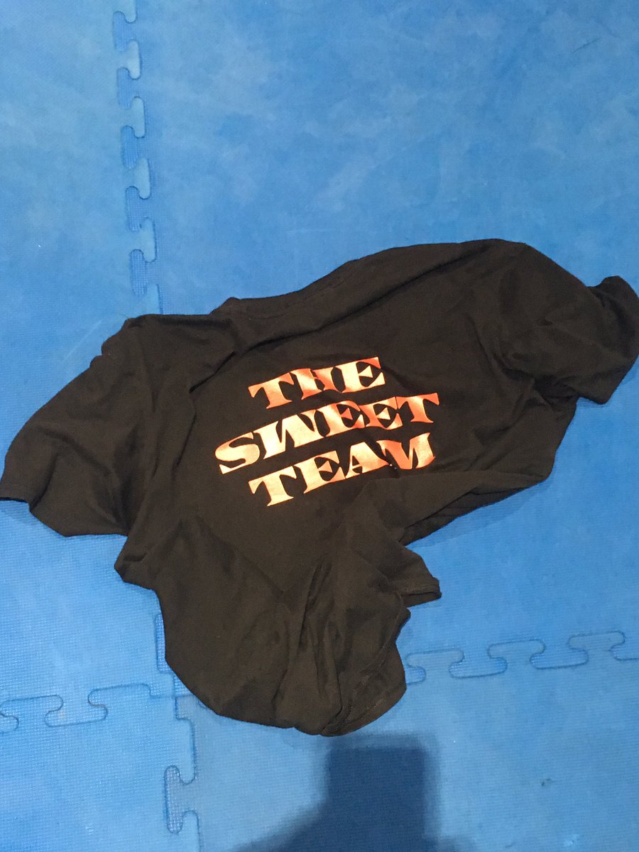 tommysweet_t's tweet photo. Best #support going @EscaRecruitment #TMC #Ccl @sugarrays and everyone that's bought a ticket thank you #Essex #boxer #SweetT #sweetTeam https://t.co/OcewhU8bNh